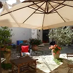 Cortile Antico 公寓式酒店 3*