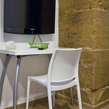 Cortile Antico Aparthotel 2*