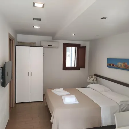 Cortile Antico Apart Otel Trapani