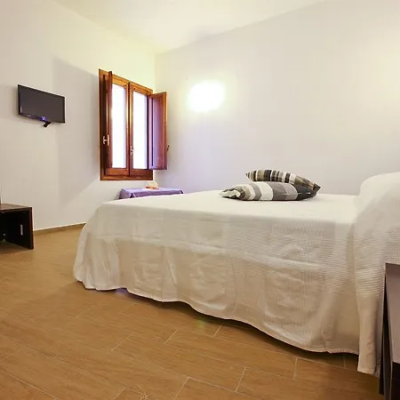 Cortile Antico 3*