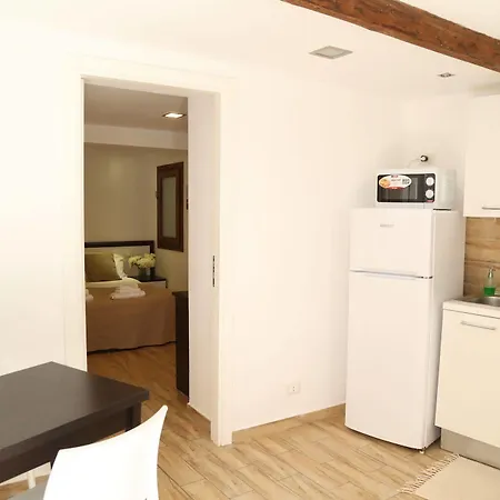 Apart Otel Cortile Antico