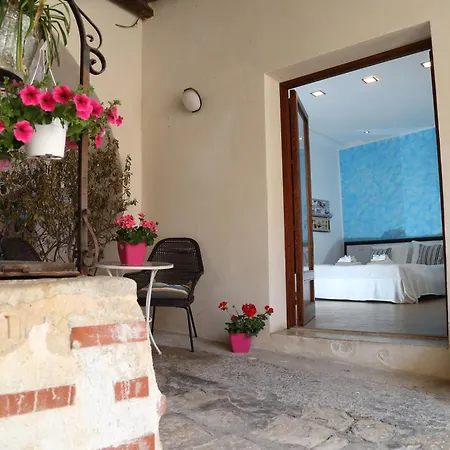 Apart Otel Cortile Antico Trapani