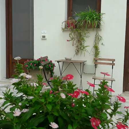 Cortile Antico Apart Otel Trapani