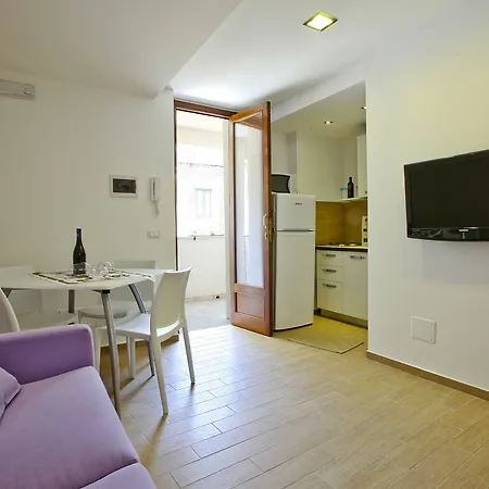Aparthotel Cortile Antico 2*