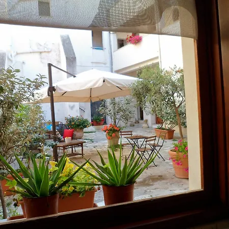Cortile Antico 2*